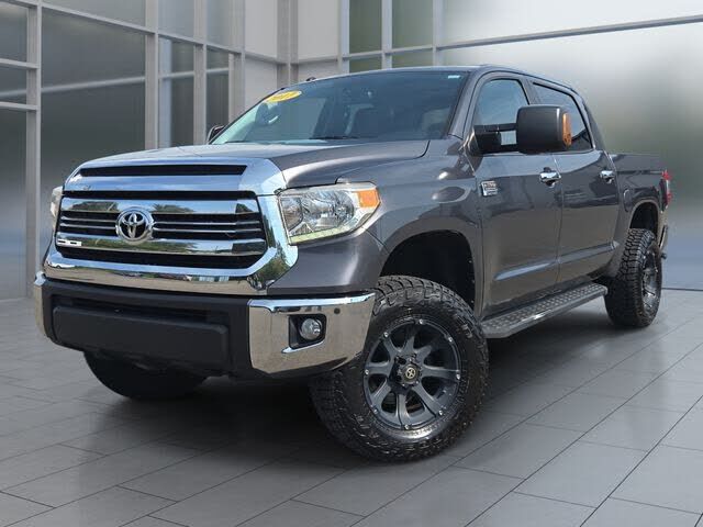 2017 TOYOTA Tundra