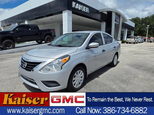 2019 NISSAN Versa