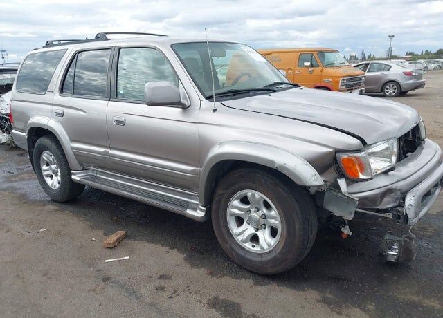 2002 TOYOTA 4-Runner