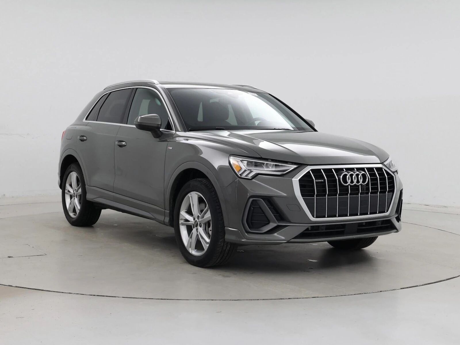 2023 Audi Q3