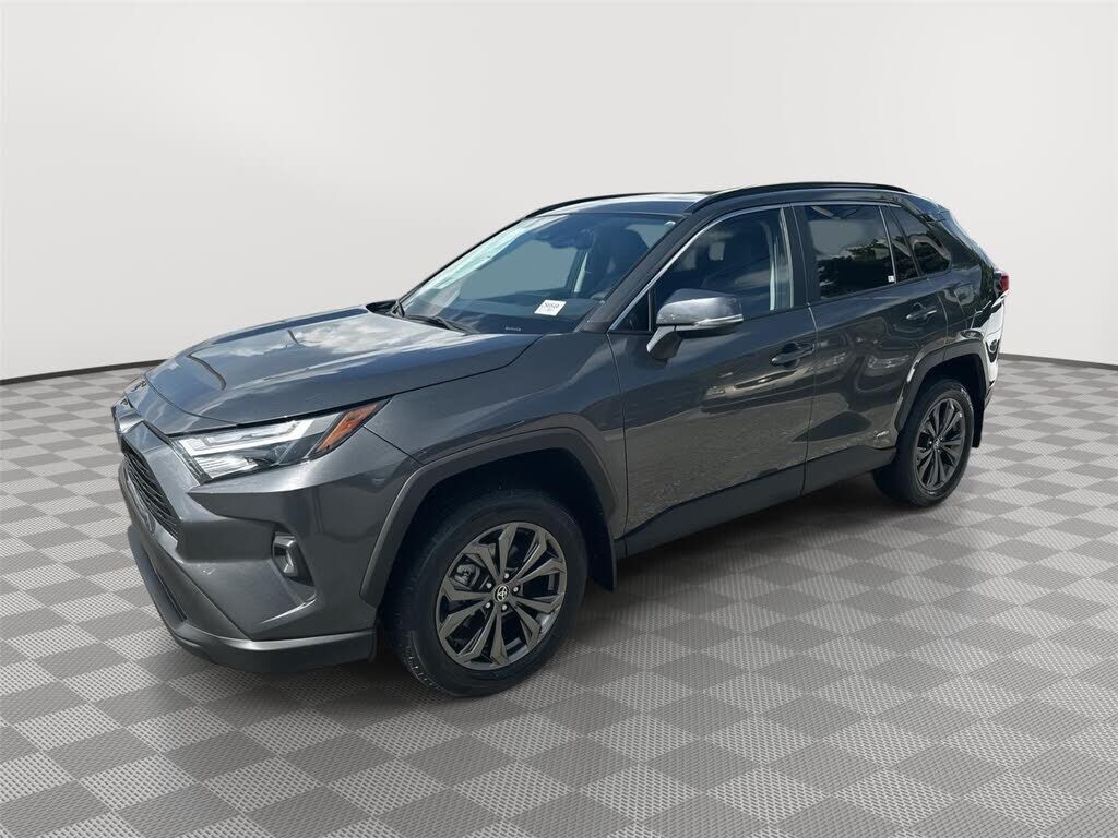 2024 TOYOTA RAV4