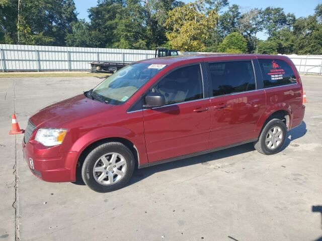 2010 CHRYSLER Town and Country