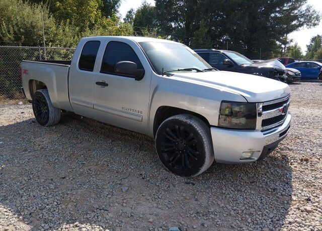 2011 CHEVROLET Silverado