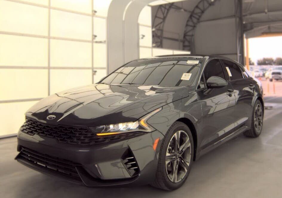 2021 KIA K5