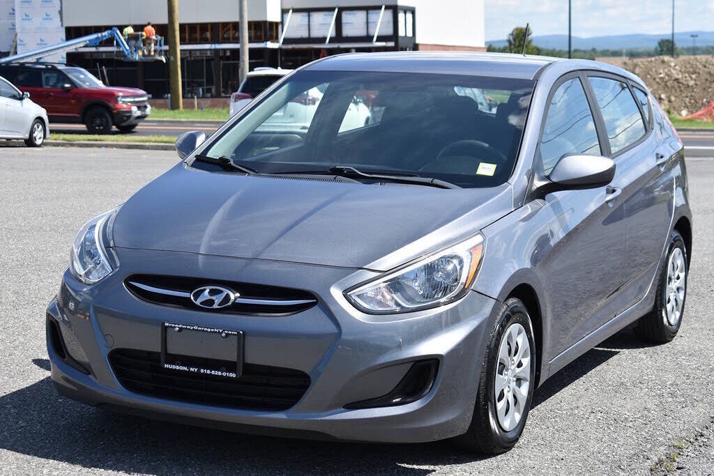 2017 HYUNDAI Accent