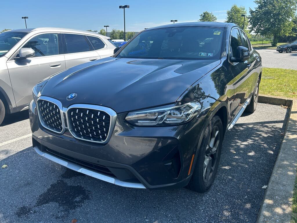 2022 BMW X4