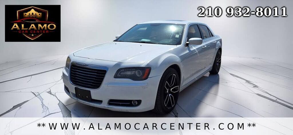2013 CHRYSLER 300