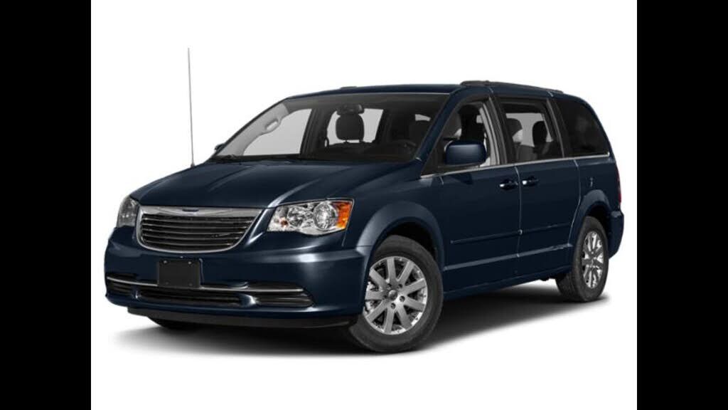 2015 CHRYSLER Town and Country
