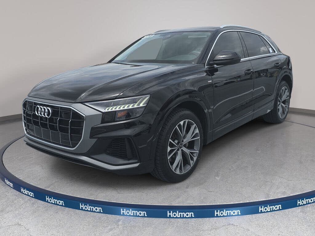 2023 AUDI Q8