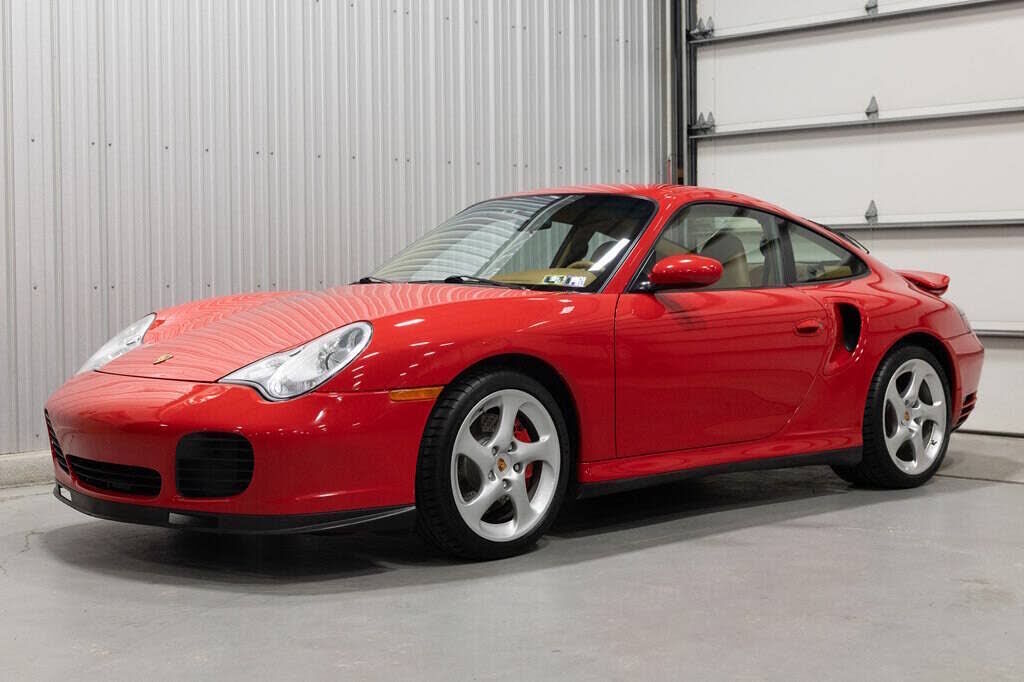 2001 PORSCHE 911