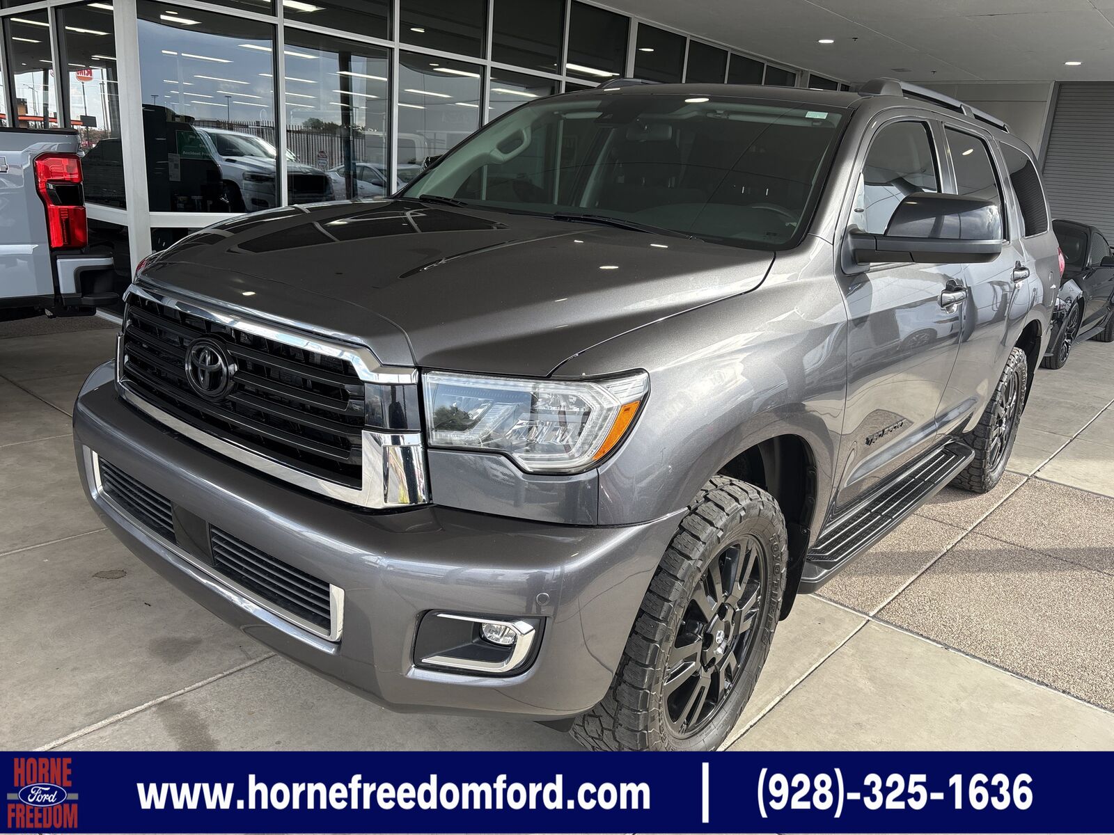 2022 TOYOTA Sequoia
