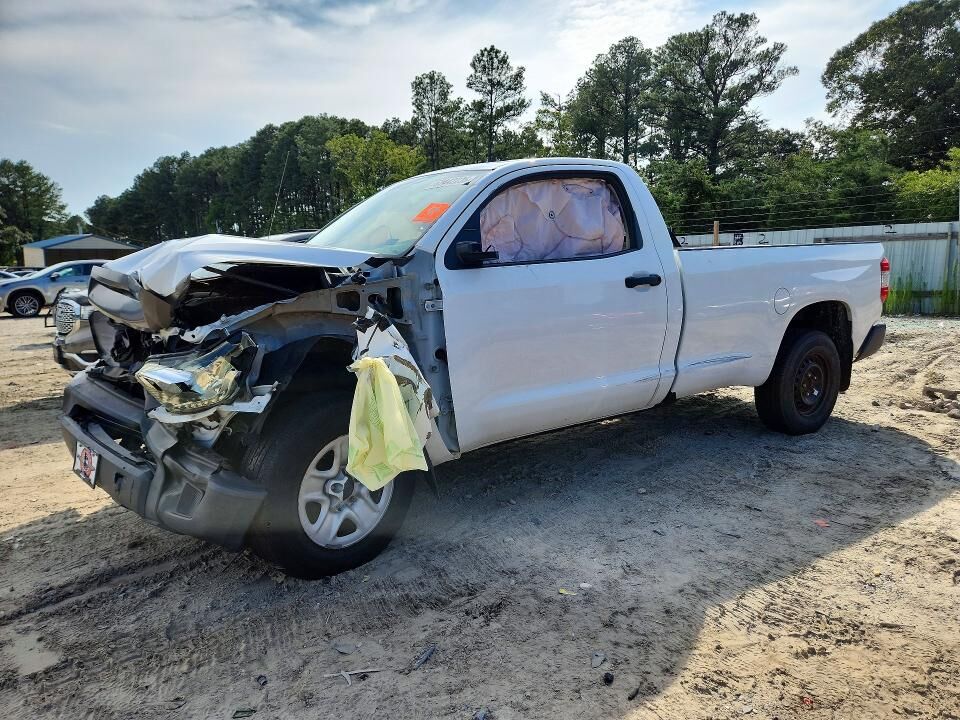 2015 TOYOTA Tundra