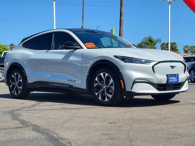 2022 FORD Mach-E