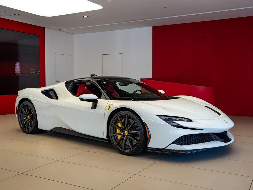 2021 FERRARI SF 90 STradale