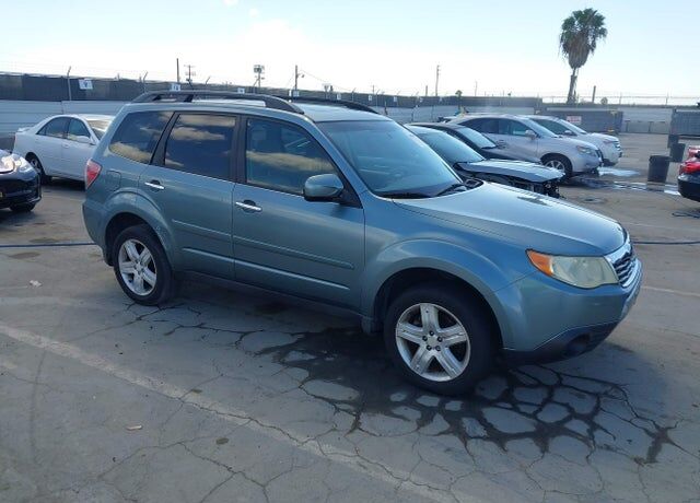 2010 SUBARU Forester