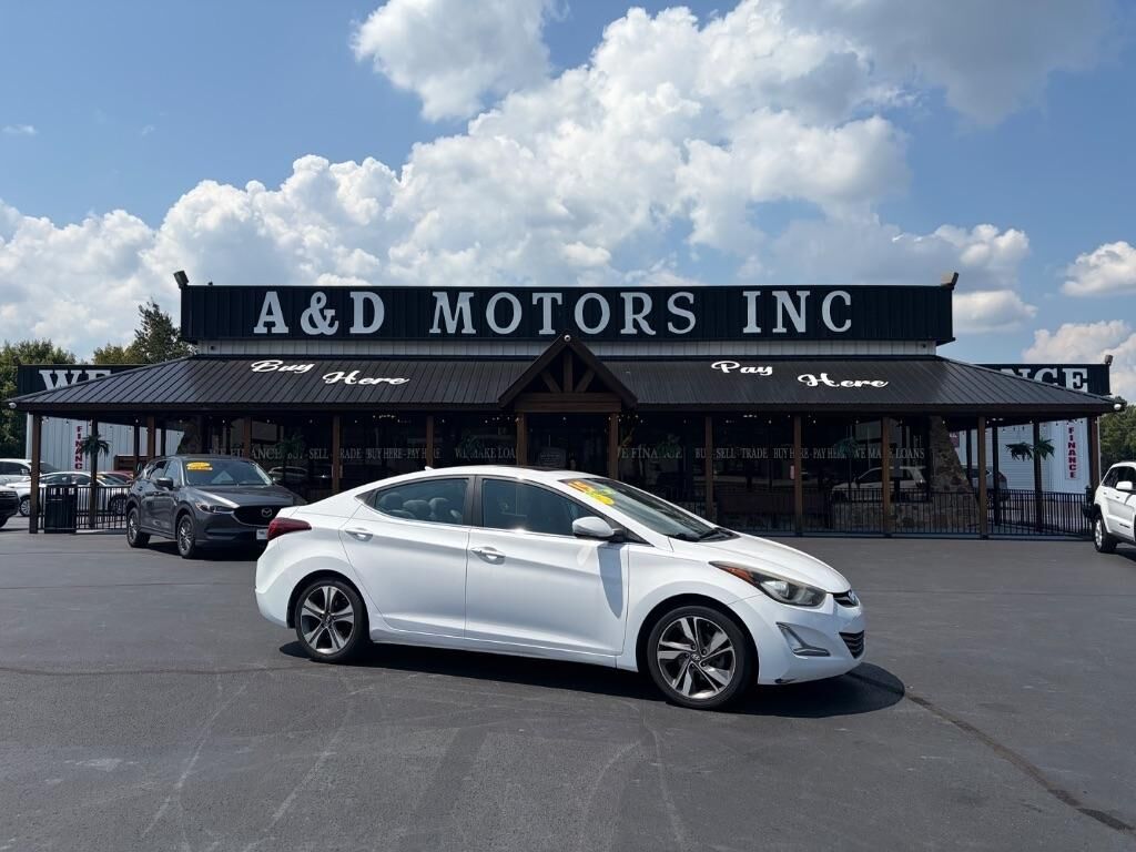 2015 HYUNDAI Elantra