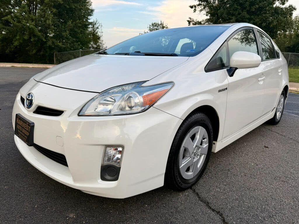 2011 TOYOTA PRIUS