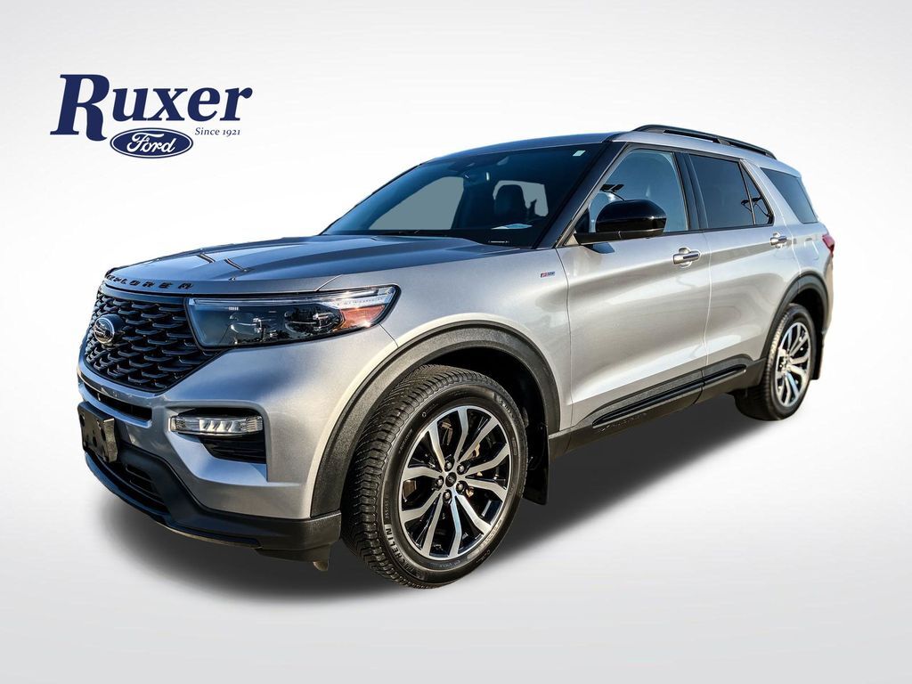 2022 FORD Explorer
