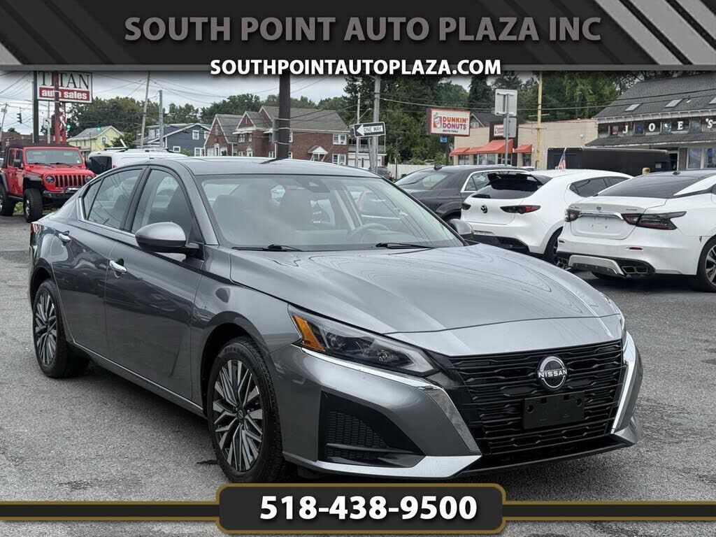 2023 NISSAN Altima