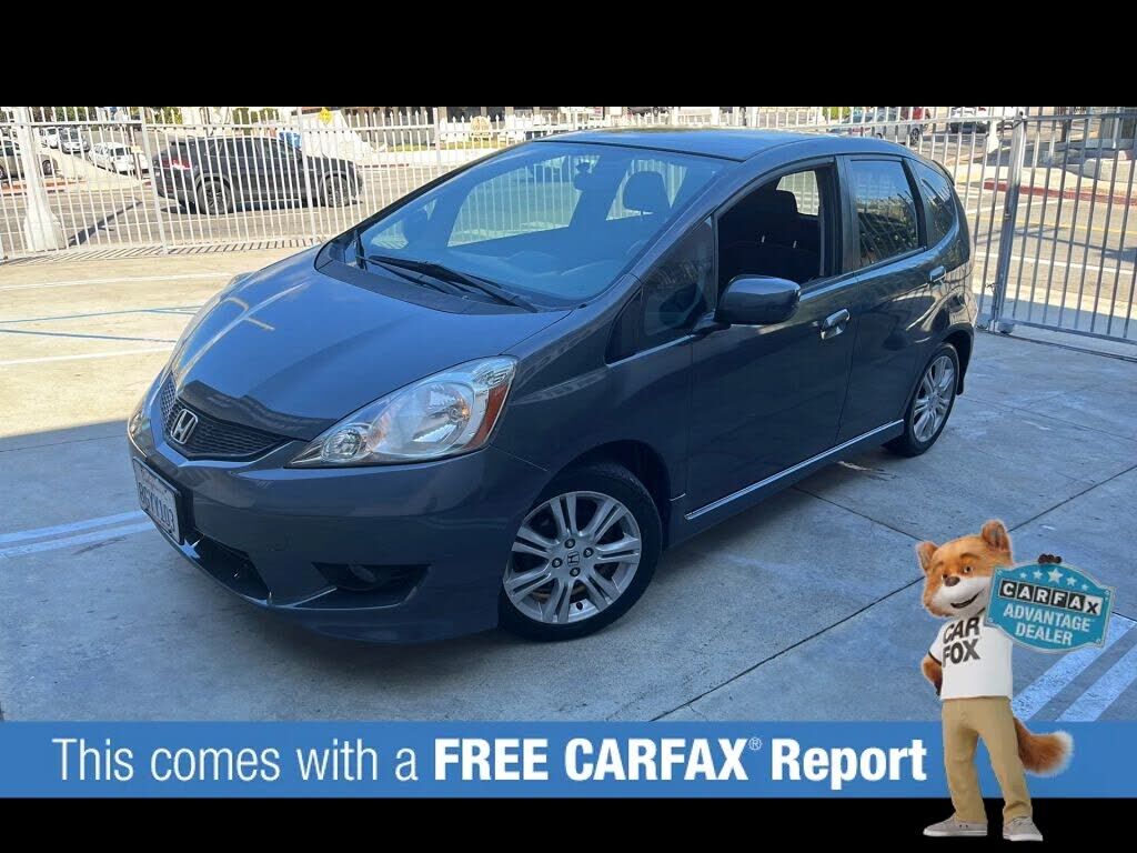 2011 HONDA Fit