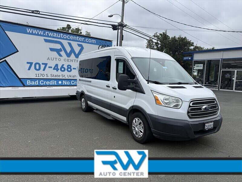 2015 FORD Transit