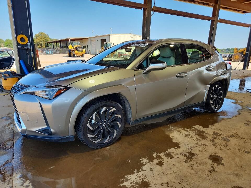 2022 LEXUS UX
