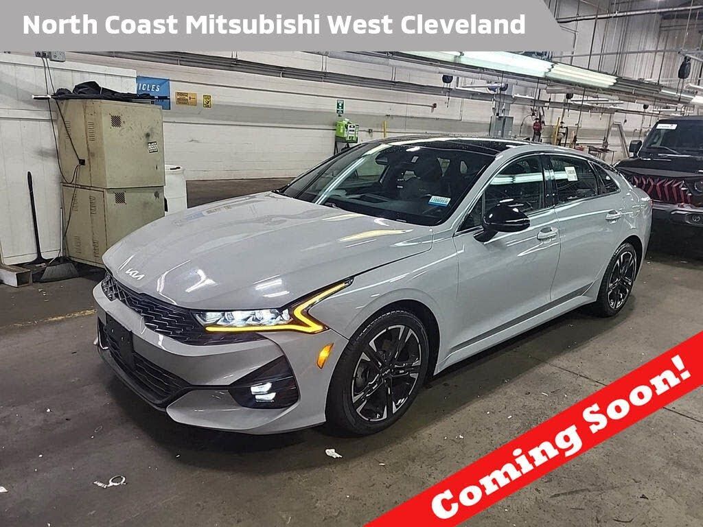 2022 KIA K5