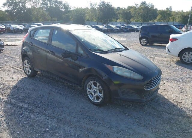 2015 FORD Fiesta