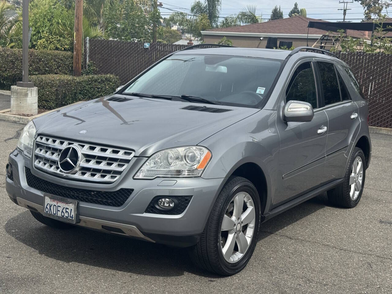 2010 MERCEDES-BENZ M-Class