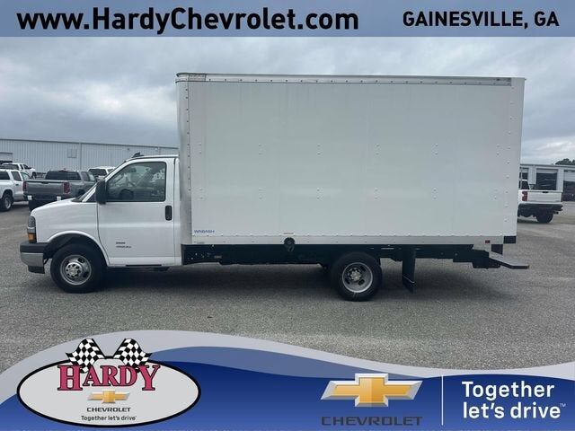 2024 CHEVROLET Express