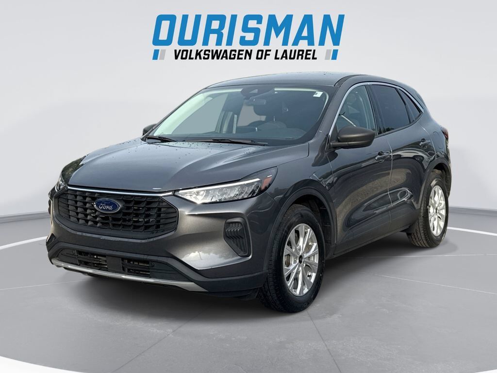 2024 FORD Escape