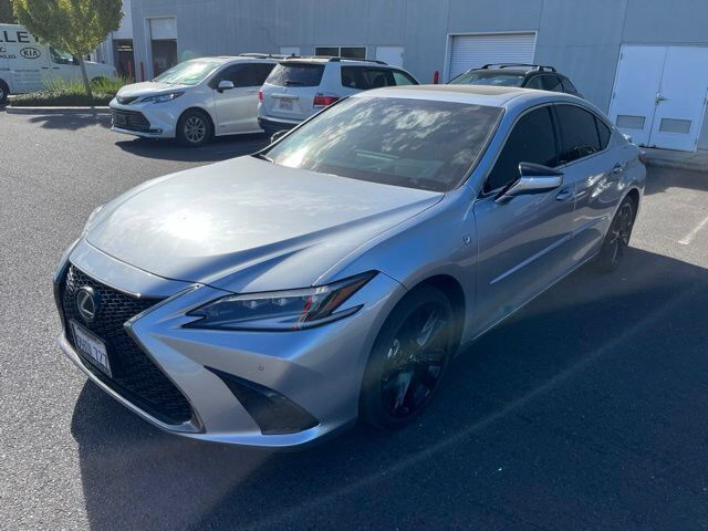 2023 LEXUS ES