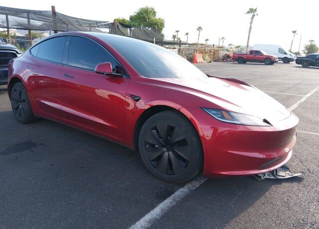 2024 TESLA Model 3