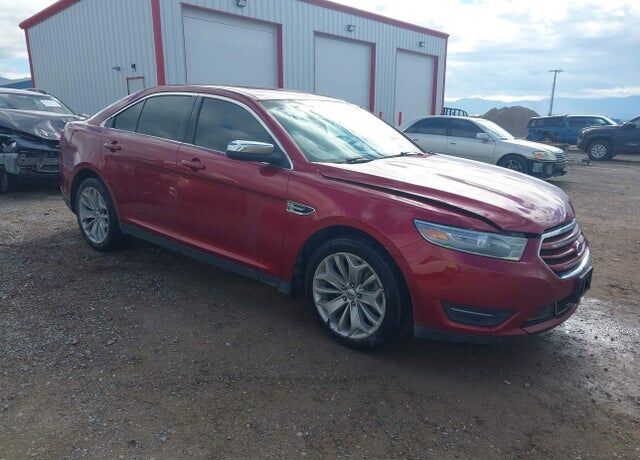 2013 FORD Taurus