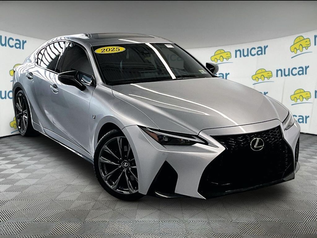 2025 LEXUS IS