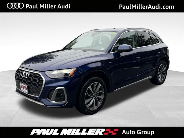 2022 AUDI Q5