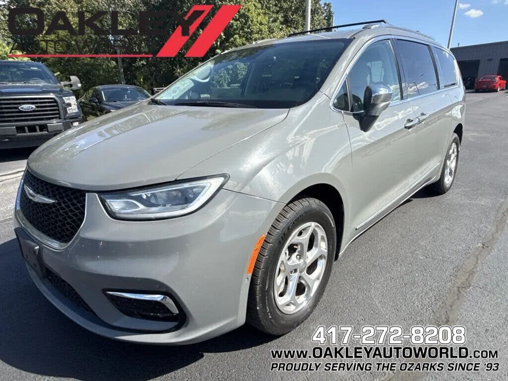 2021 CHRYSLER Pacifica
