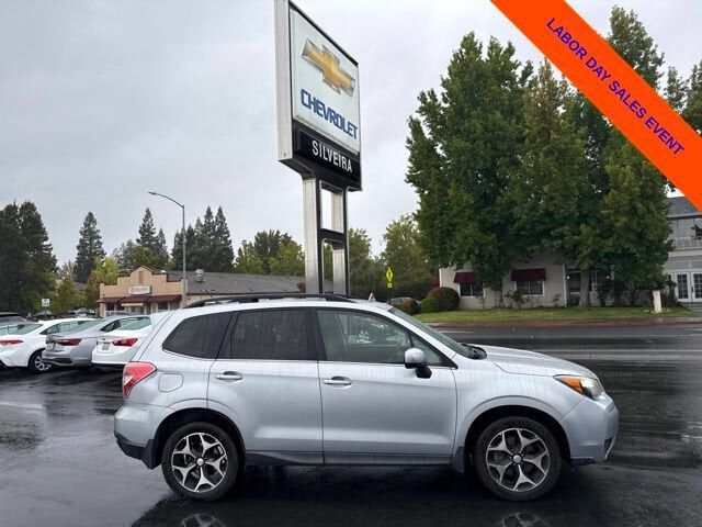 2015 SUBARU Forester