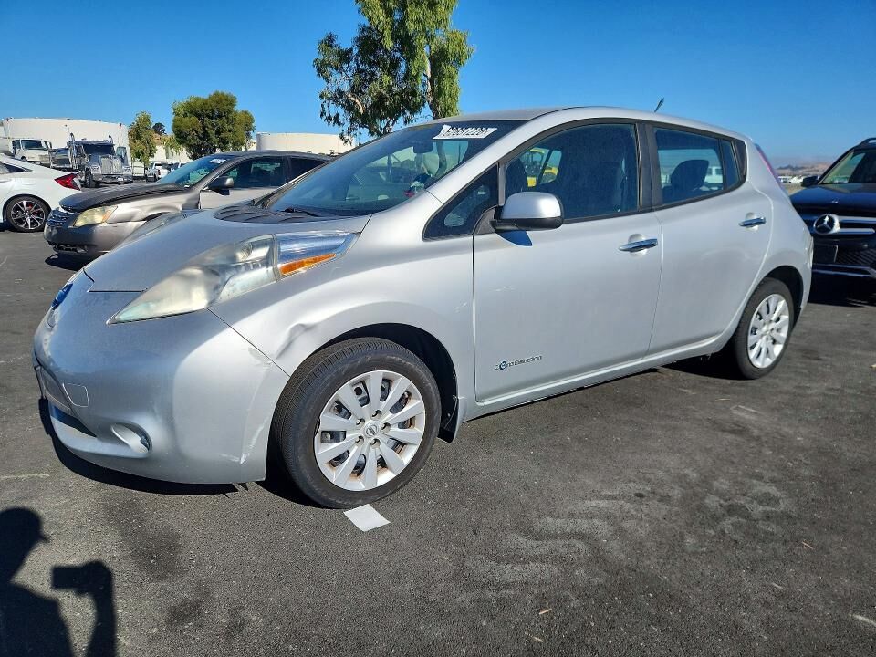 2013 NISSAN Leaf