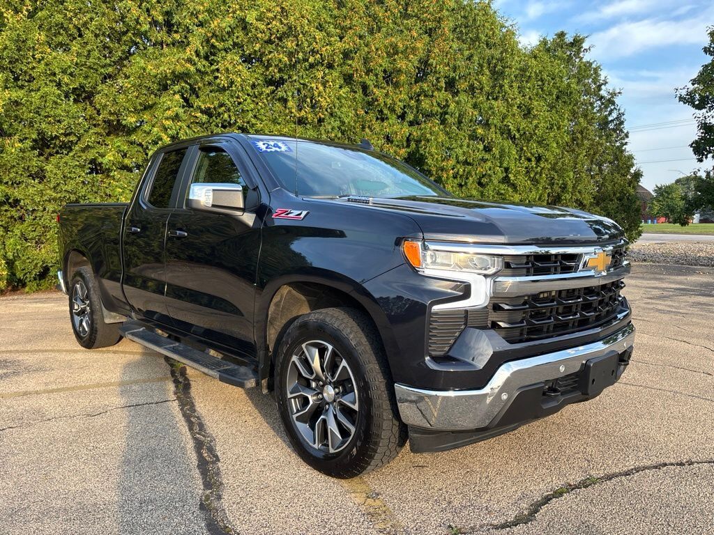 2024 CHEVROLET Silverado