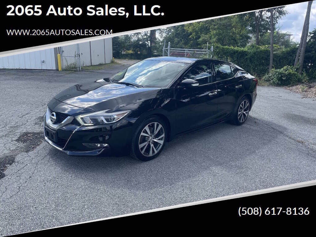 2017 NISSAN Maxima