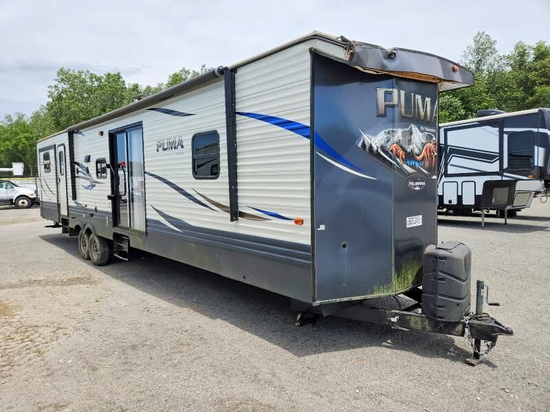 2019 FOREST RIVER Puma Towables
