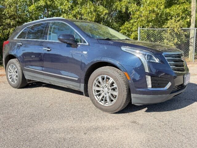 2017 CADILLAC XT5