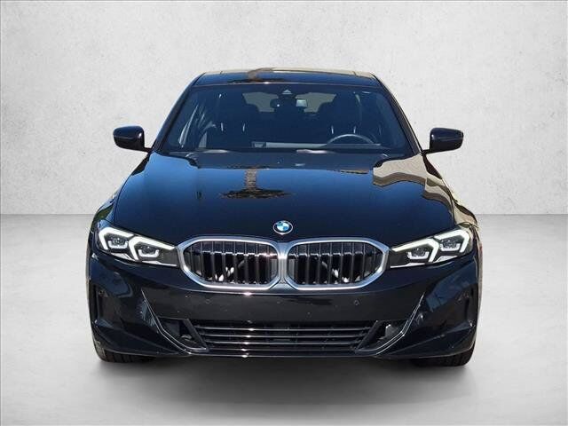 2023 BMW 330i