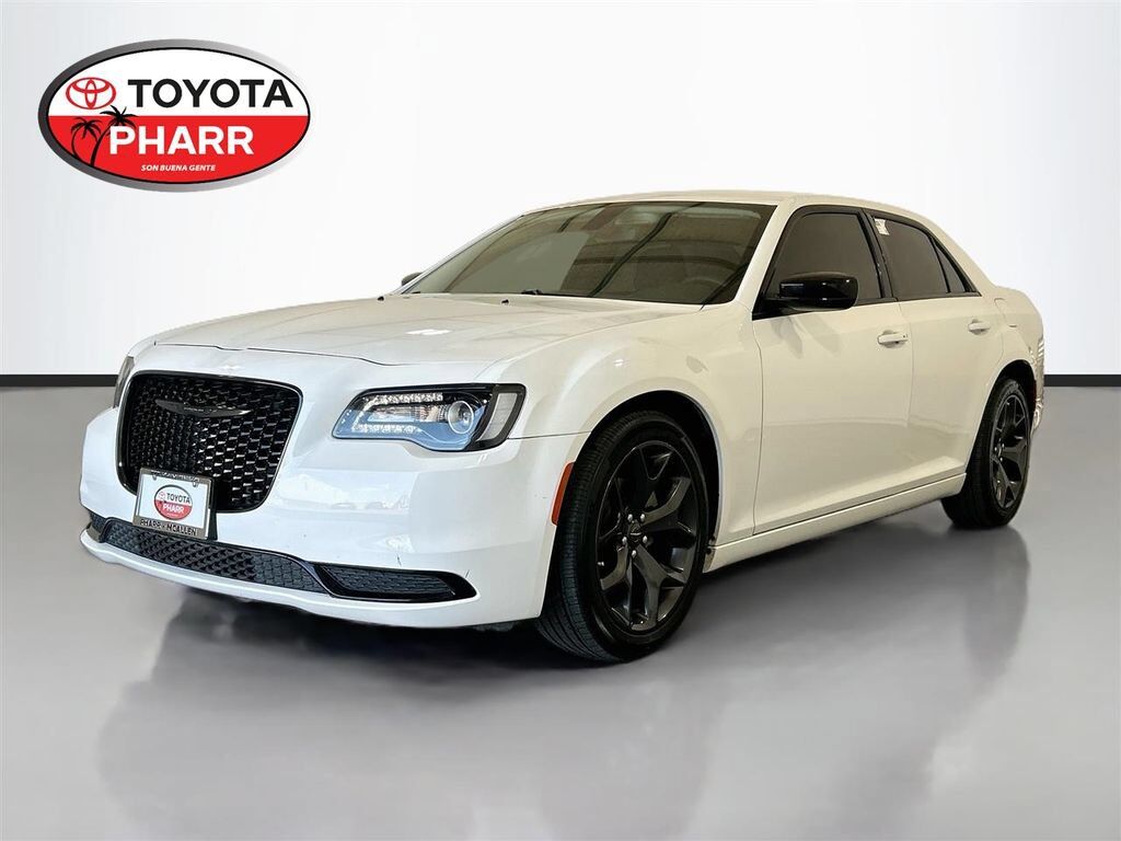 2023 CHRYSLER 300