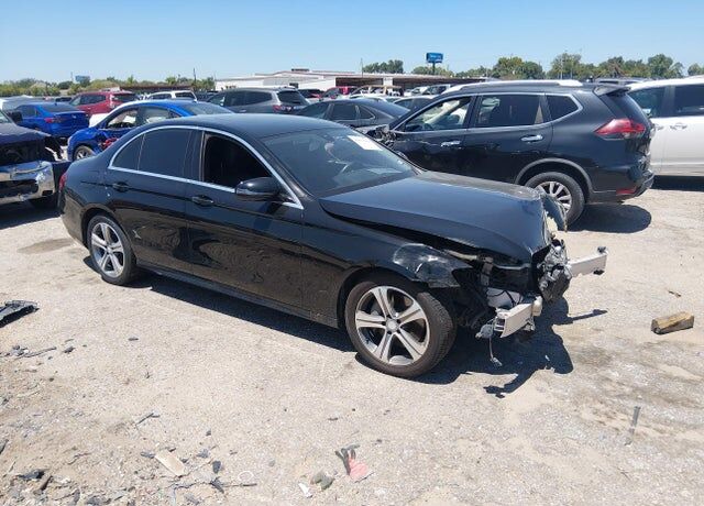 2017 MERCEDES-BENZ E-Class