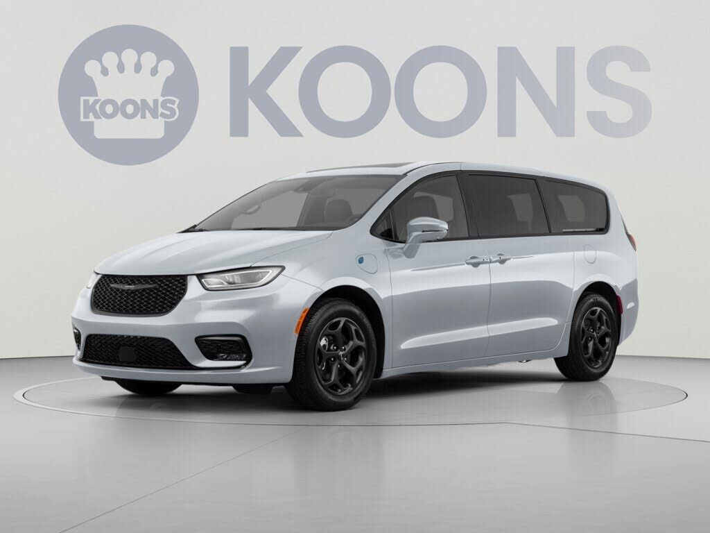 2023 CHRYSLER Pacifica