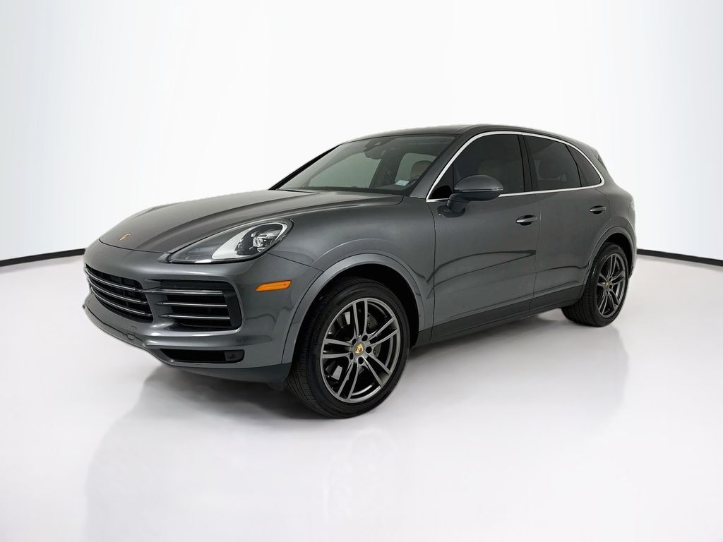 2023 PORSCHE Cayenne