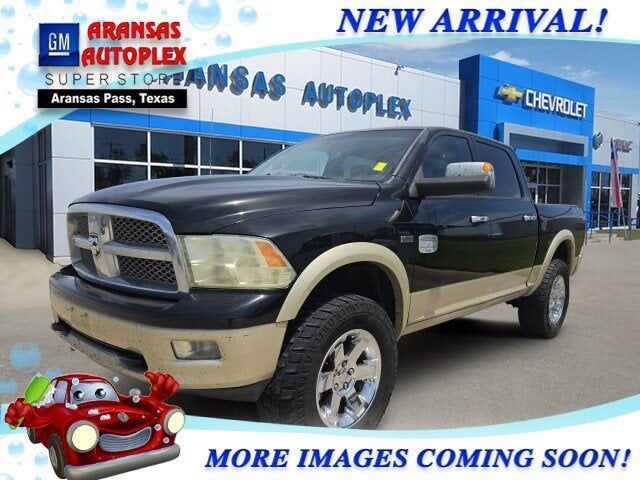 2012 DODGE Ram