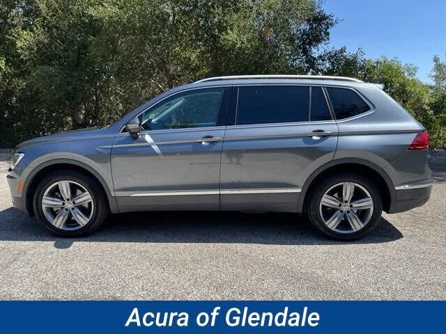 2021 VOLKSWAGEN Tiguan
